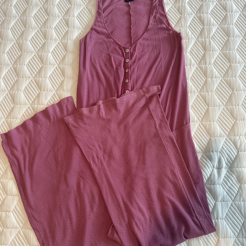 Hatch Sleeveless Pink Lounge Set